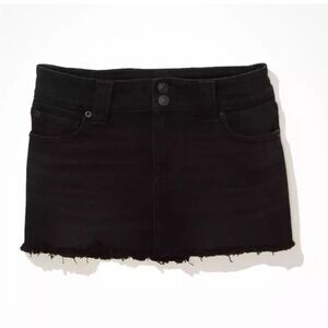 NWT American Eagle Black Denim Distressed Low Rise Mini Skirt Size 14 32W